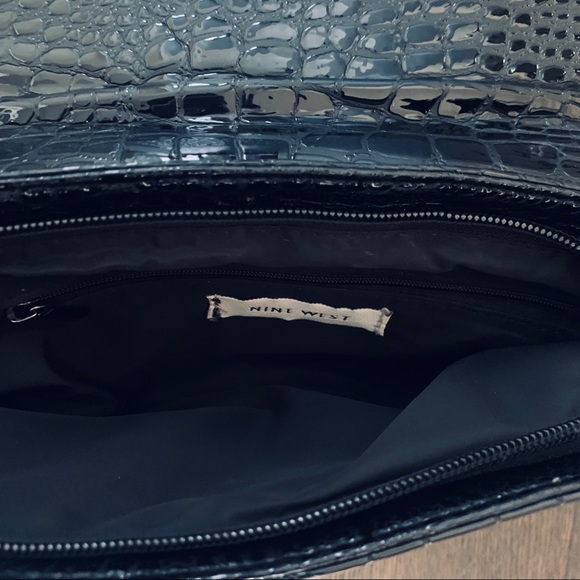 Nine West | Clutch with detachable chain - Picture 6 of 6